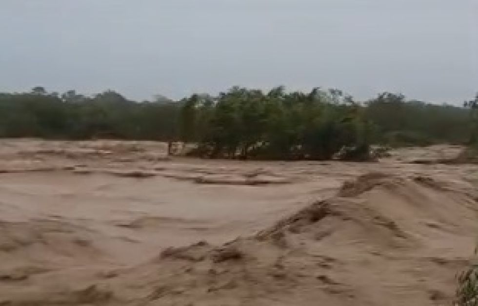 LLUVIAS ACTIVAN ALERTA POR CRECIDA Y POSIBLE TURBIÓN EN EL RÍO PIRAÍ