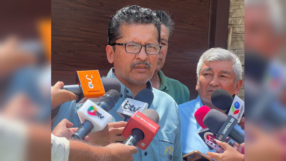 CHOFERES DICEN NO ESTAR DE ACUERDO CON EL PARO, PERO DEBERÁN ACATARLO