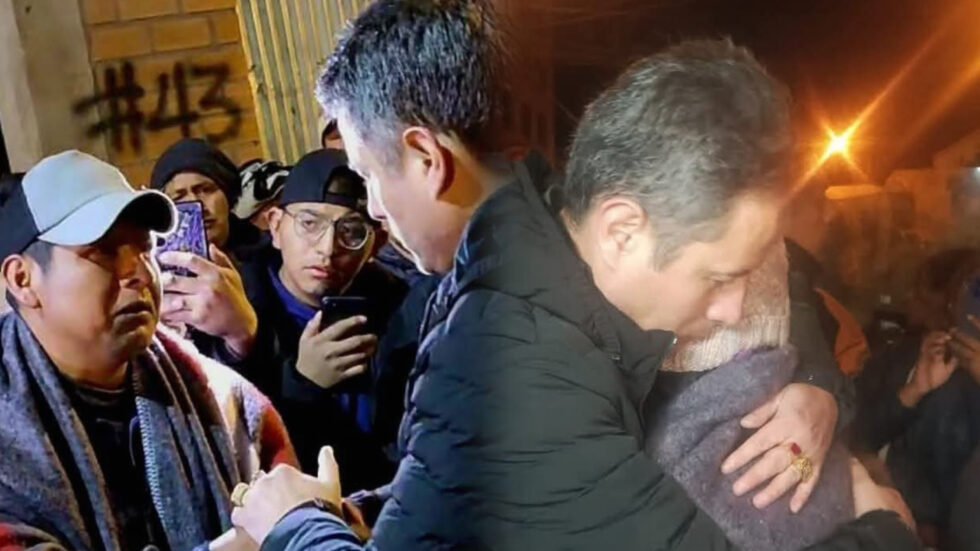 LARA APUNTA A SU GOBIERNO Y AL EJÉRCITO POR EXPLOSIÓN EN VIACHA