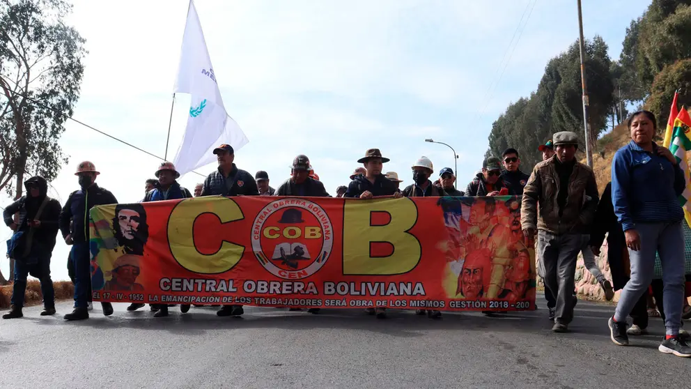 COB CONVOCA A UN AMPLIADO Y NO DESCARTAN MOVILIZACIÓN POR EL PRECIO DEL DIÉSEL
