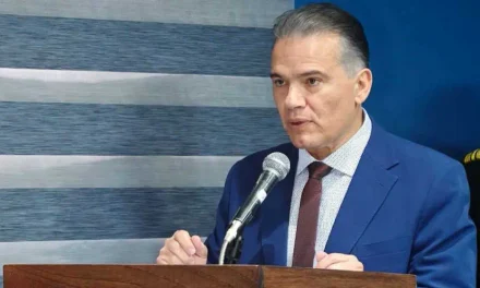MINISTRO JUSTINIANO PLANTEA MANTENER EL ESTADO DE EXCEPCIÓN PARA GARANTIZAR LA NORMALIDAD