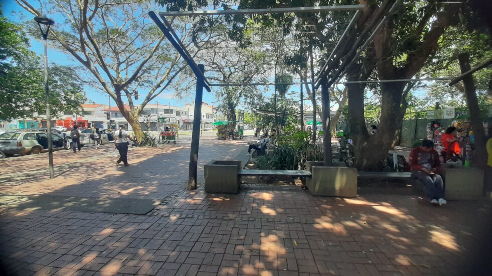 UN HOMBRE FUE ABORDADO POR UN SUPUESTO POLICÍA Y DENUNCIA EL ROBO DE SUS PERTENENCIAS