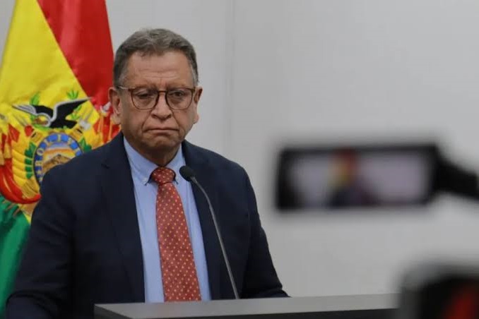 MINISTRO OVIEDO CONFIRMA AISLAMIENTO TOTAL DE CERIMEDO EN CHONCHOCORO