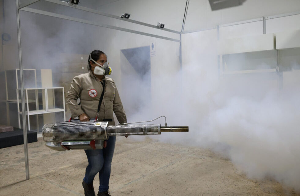 SEDES INTENSIFICA ACCIONES CONTRA EL DENGUE EN PREDIOS DE LA EXPOCRUZ