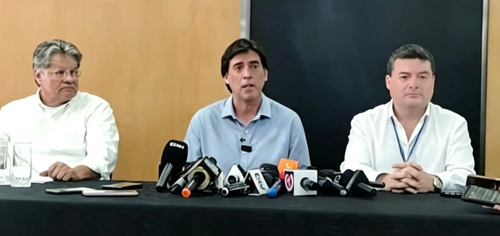 ZAMORA LLAMA AL DIÁLOGO Y PIDE LEVANTAR LOS BLOQUEOS EN SANTA CRUZ