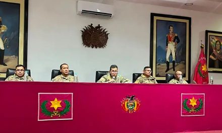 EJÉRCITO CITA A 14 EXCOMANDANTES PARA ESCLARECER EL MANEJO DE EXPLOSIVOS EN VIACHA