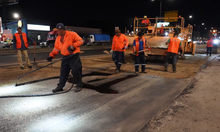 ALCALDÍA AVANZA CON BACHEO Y TRATAMIENTO VIAL EN LA CRISTO REDENTOR