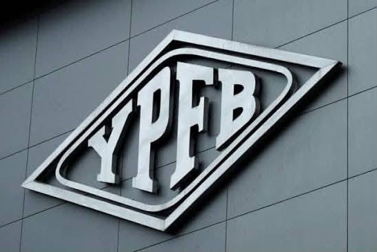 GOBIERNO INTERVIENE YPFB Y BUSCA REORDENAR LA IMPORTACIÓN Y DISTRIBUCIÓN DE CARBURANTES