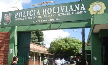 CONFLICTO EN LA ASAMBLEA DE LA CRUCEÑIDAD TERMINA CON SEIS MUJERES ARRESTADAS