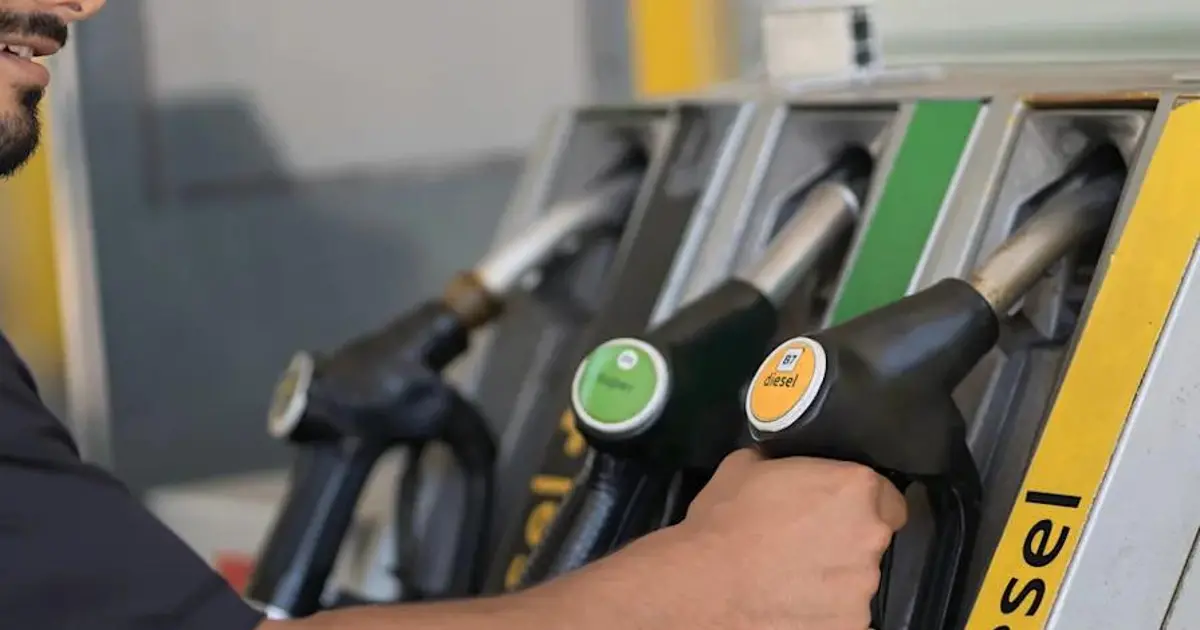 DIÉSEL SUBE A BS 17,95 Y SU PRECIO QUEDA VINCULADO AL MERCADO INTERNACIONAL