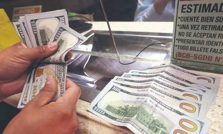 DÓLAR FLEXIBLE MARCA NUEVO MÁXIMO Y SUBE A BS 12,45 ESTE VIERNES