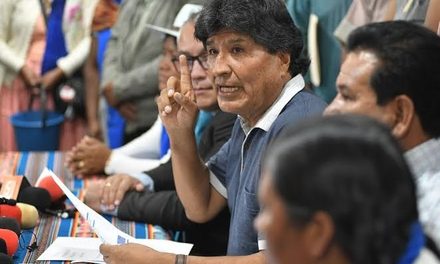FISCALÍA CONFIRMA QUE LA ORDEN DE APREHENSIÓN CONTRA EVO MORALES CONTINÚA VIGENTE