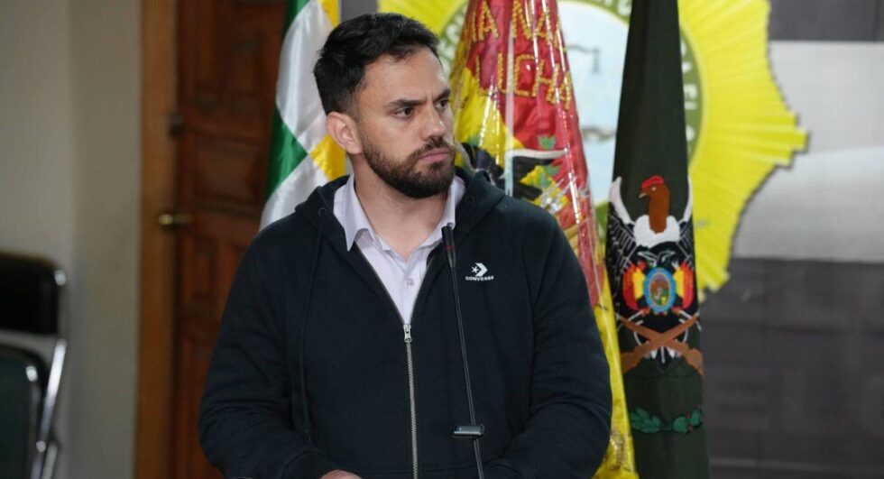 DEL CASTILLO ES APREHENDIDO EN LA PAZ EN MEDIO DEL CASO MARSET