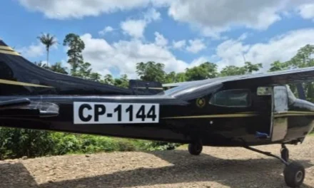 FELCN INCAUTA 200 KILOS DE COCAÍNA Y UNA AVIONETA TRAS ENFRENTAMIENTO EN EL CHAPARE