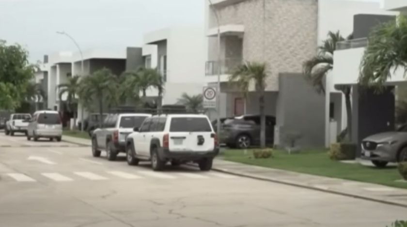 HALLAN MÁS DE $US 2,5 MILLONES EN UNA CAJA FUERTE EN LA CASA DE RÓGER MARIACA
