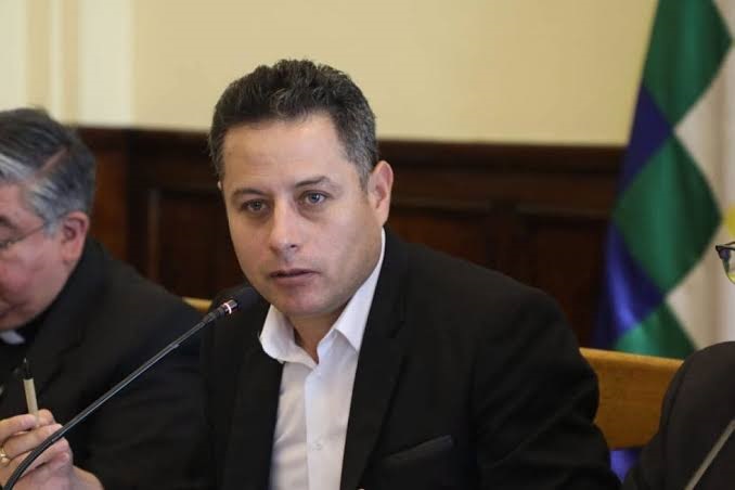 LARA CUESTIONA A BARRAL Y EXIGE UNA PERICIA INDEPENDIENTE A LOS AUDIOS