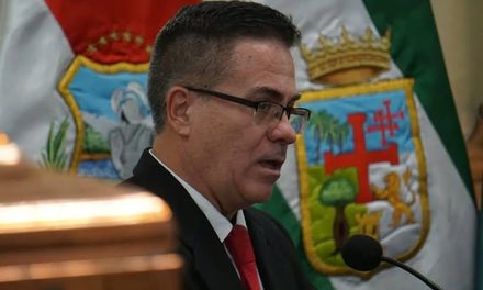 “UN AMIGO ME PIDIÓ MI CURRÍCULUM”: URIOSTE REVELA CÓMO SURGIÓ SU CANDIDATURA A FISCAL