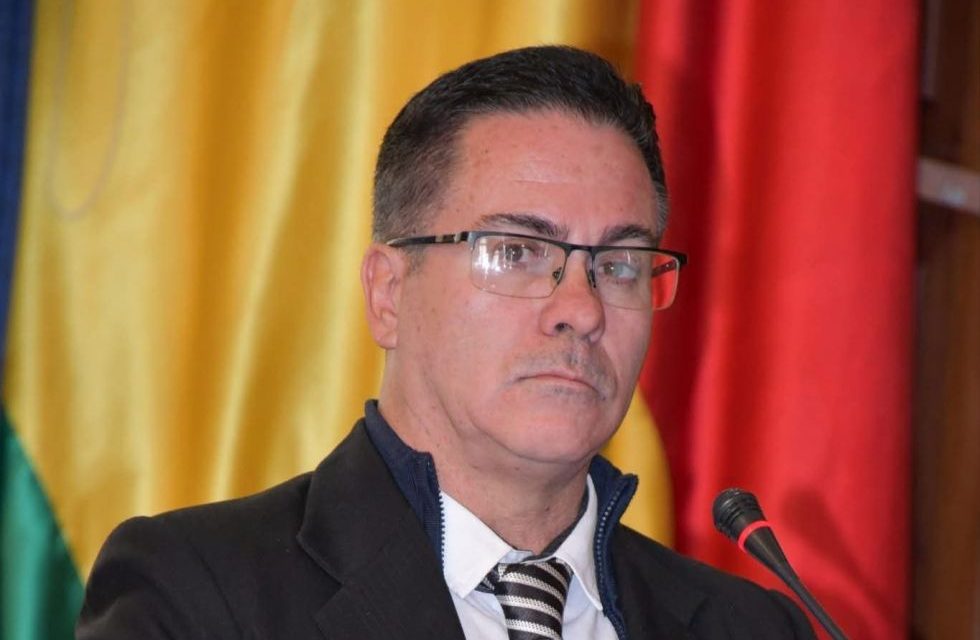 ESTE ES EL PERFIL DE JOSÉ ARMANDO URIOSTE, NUEVO FISCAL GENERAL INTERINO