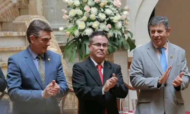 RODRIGO PAZ SUGIRIÓ A URIOSTE PARA LA FISCALÍA, AFIRMA ÁVILA