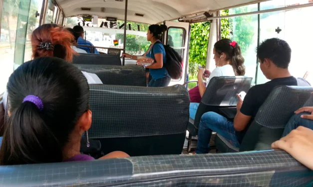 NUEVA TARIFA AÚN NO FUE PUBLICADA Y ALGUNOS MICROS YA COBRAN BS 3,50